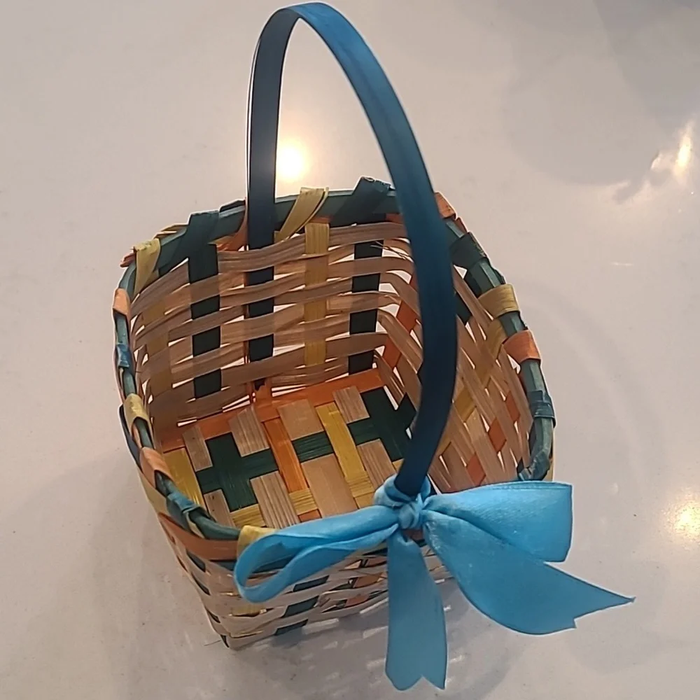 BOUTIQUE VINTAGE INSPIRED EASTER BASKET 🐣 🐰